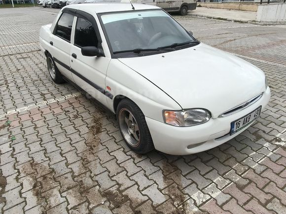 Sahibinden Ford Escort 1.6 CLX 1996 Model
