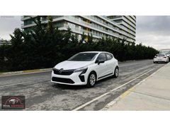 2024 CLİO 1.0 EQUİLİBRE OTOMATİK 52KM BOYASIZ SRVS BKMLI
