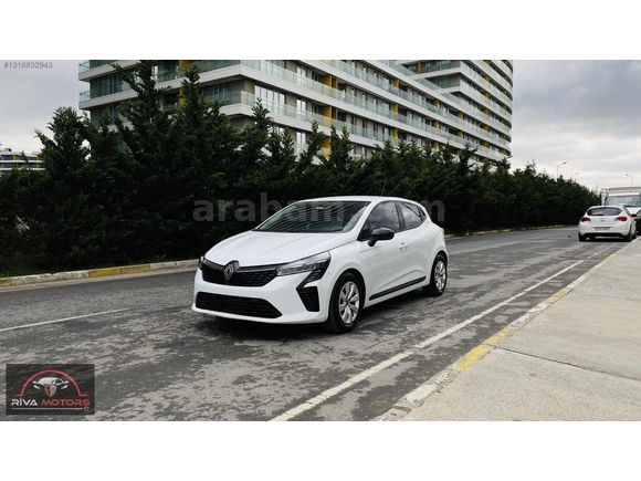 2024 CLİO 1.0 EQUİLİBRE OTOMATİK 52KM BOYASIZ SRVS BKMLI
