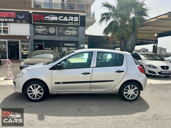 EnCars'dan Clio Değişensiz