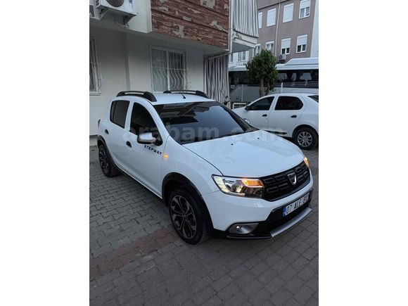 Sahibinden Dacia Sandero 0.9 TCe Stepway Easy-R 2017 Model 