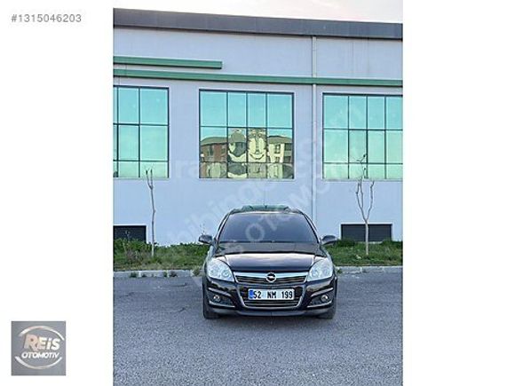 REİS OTOMOTİVDEN 1.6 OTOMATİK CAM TAVANLI ASTRA