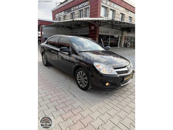 2012 MODEL ORJİNAL BAKIMLI TEMİZ ASTRA