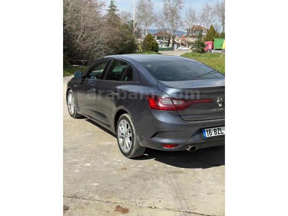 MÜFTÜOĞLUNDAN SATILIK MEGANE 4