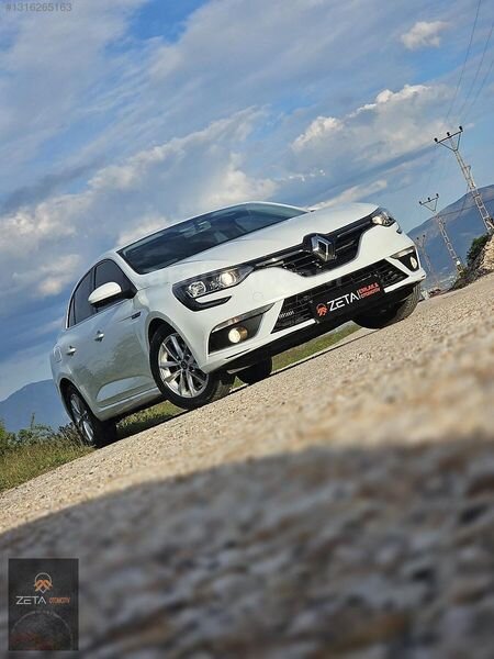 Galeriden Renault Megane 1.2 TCe Touch 2017 Model Elazığ 91.000 km Beyaz