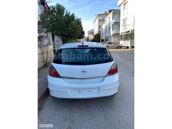 2012 MODEL 138.000 KM'DE LPG'Lİ TEMİZ AİLE ARACI