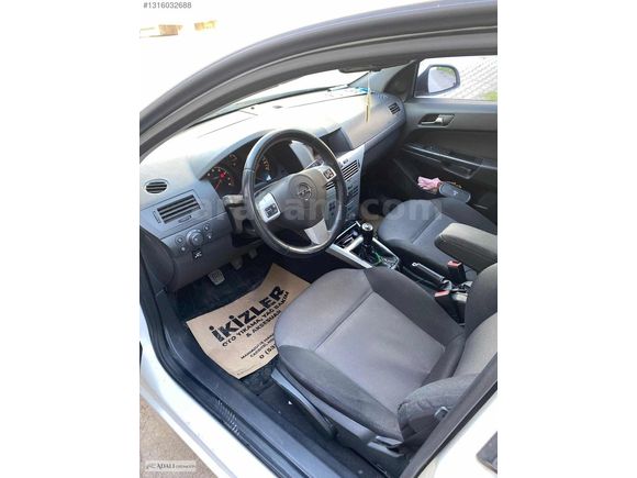 2012 MODEL 138.000 KM'DE LPG'Lİ TEMİZ AİLE ARACI