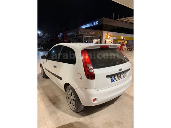 Sahibinden Ford Fiesta Van 1.4 TDCi 2007 Model 