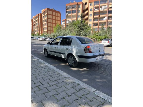 2005  MODEL 1.5 DİZEL ORİJİNAL 240 BİNDE DOST MALI