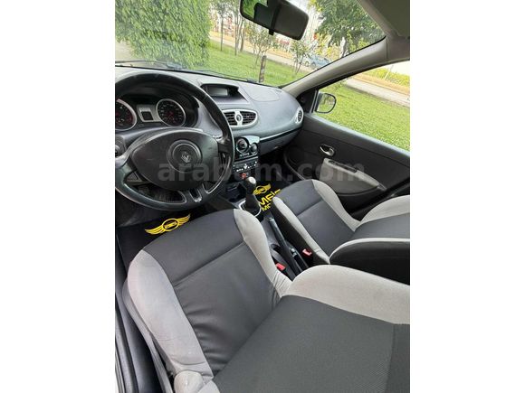 2011 MODEL 220000KM 1.5 DİZEL RENAULT CLİO3 EXTREME