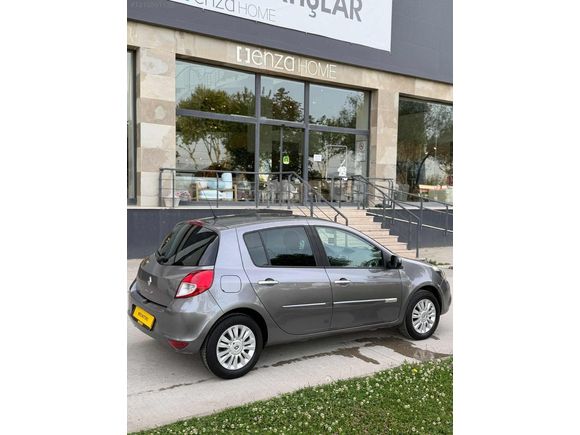 2011 MODEL 220000KM 1.5 DİZEL RENAULT CLİO3 EXTREME