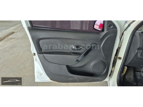 ERDAL HOCA OTO GALERİDEN 2015 MODEL SYMBOL 1.5 DCI