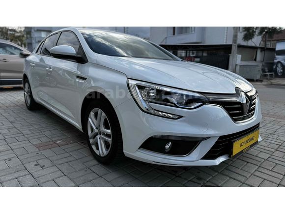 96000 km’de 2020 MODEL MEGANE DİZEL OTOMATİK