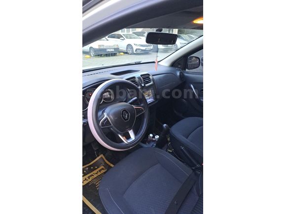 Sahibinden Renault Symbol 1.0 SCe Joy 2017 Model