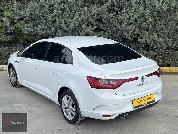 KURT OTOMOTİV' DEN DEĞİŞENSİZ BAKIMLI 2020 MODEL MEGANE