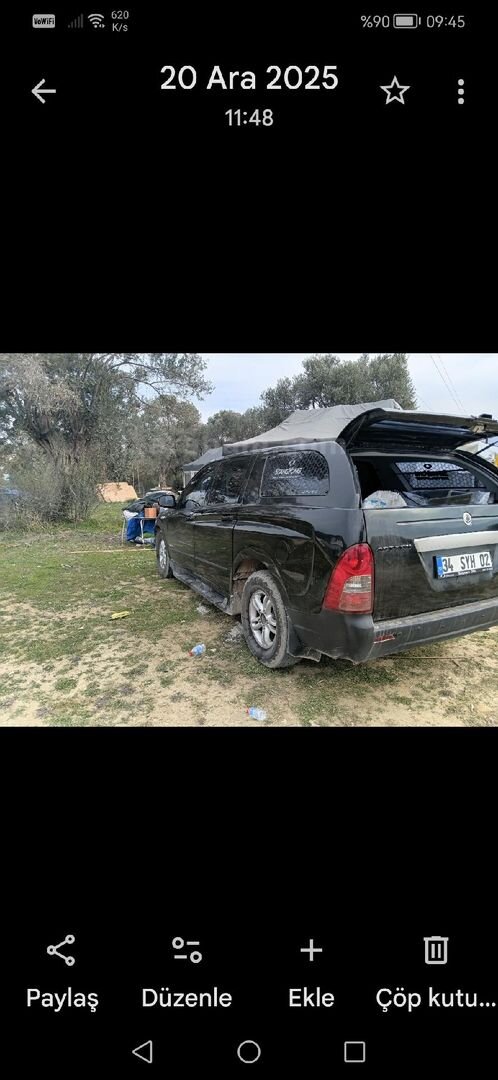 Sahibinden KGM SsangYong Actyon Sports 2.0 SXDI 4x2 2008 Model İzmir 270.000 km Siyah 4