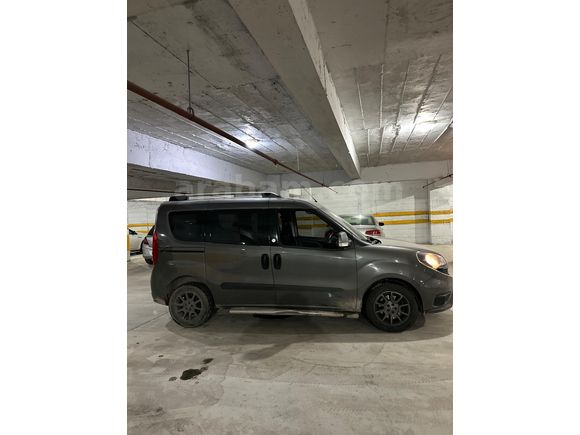 Sahibinden Fiat Doblo Combi 1.6 Multijet Safeline 2023 Model