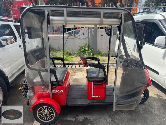 Geri Görüş Kameralı & Multimedya Sistemli - 2025 Meka Bus-Pro