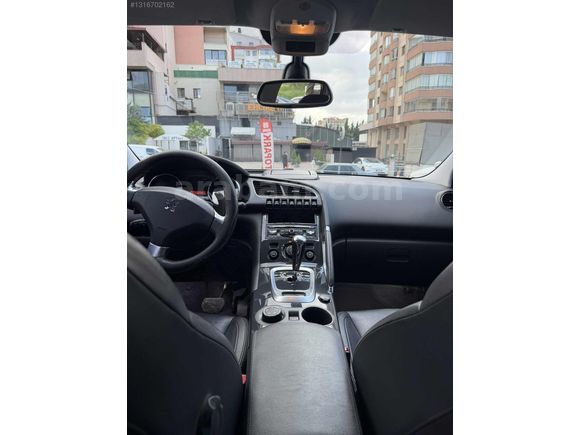 GÜVEN'den Düşük km li Aile Aracı