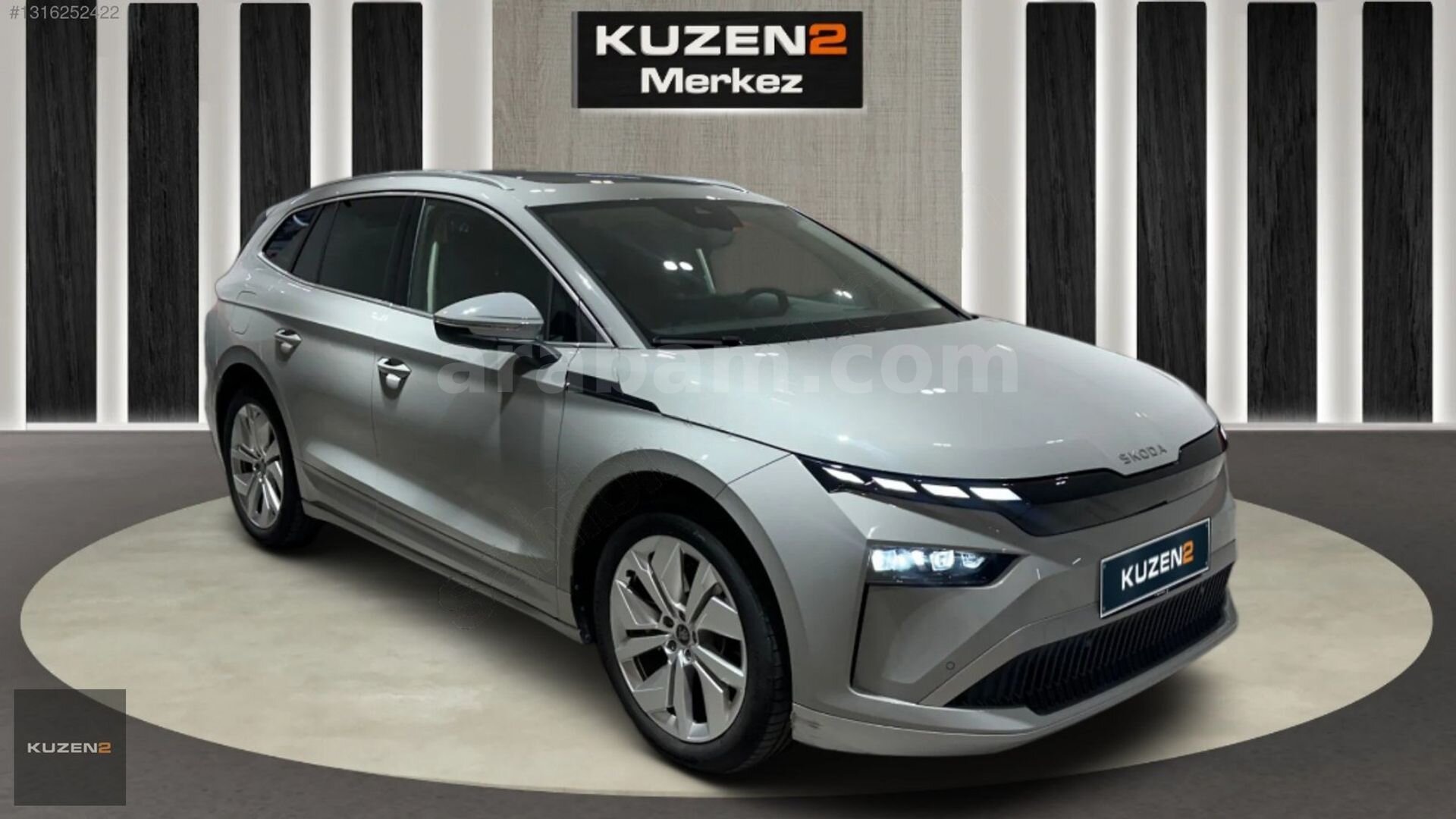 Galeriden Skoda Enyaq E-Prestige 2025 Model İstanbul 8.500 km Gri 3
