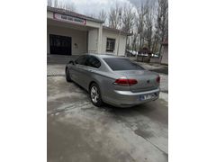 Öğretmenden Volkswagen Passat 1.6 TDi BlueMotion Comfortline 2016 Model  148.000 km Gri