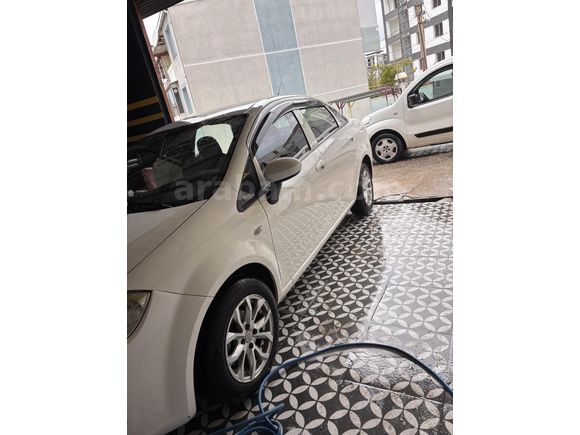 Sahibinden Fiat Linea 1.3 Multijet Active 2014 Model