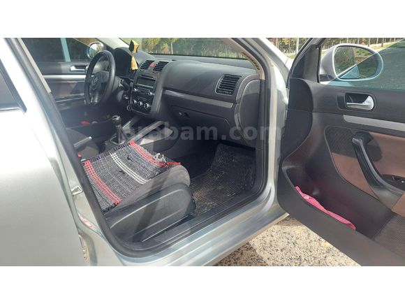 Sahibinden Volkswagen Jetta 1.6 Primeline 2010 Model