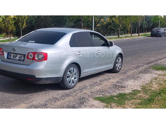 Sahibinden Volkswagen Jetta 1.6 Primeline 2010 Model