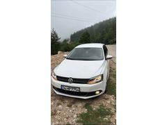 Sahibinden Volkswagen Jetta 1.6 TDi Highline 2012 Model  220.000 km Beyaz