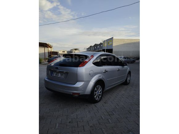 Sahibinden Ford Focus 1.6 Trend 2006 Model