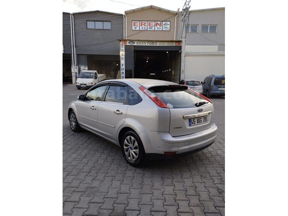 Sahibinden Ford Focus 1.6 Trend 2006 Model