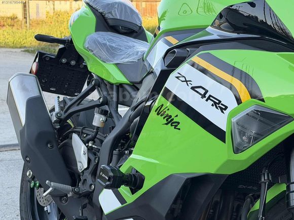 Galeriden Kawasaki Ninja ZX-4RR 2024 Model Çanakkale 6.001 km