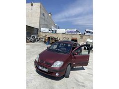 TAKASLI Sahibinden Renault Scenic 1.6 RXT 2001 Model 