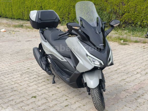 Honda Forza 250 (NSS250)