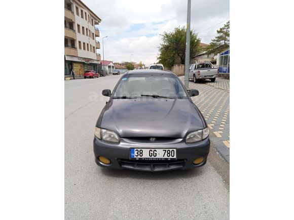 Sahibinden Hyundai Accent 1.5 1.5i GLS 2000 Model