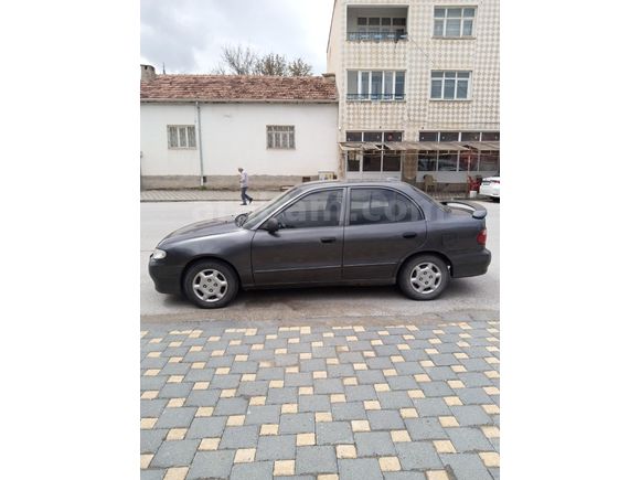 Sahibinden Hyundai Accent 1.5 1.5i GLS 2000 Model