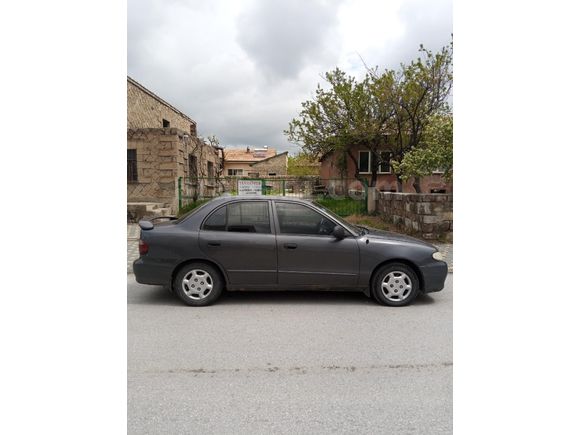 Sahibinden Hyundai Accent 1.5 1.5i GLS 2000 Model