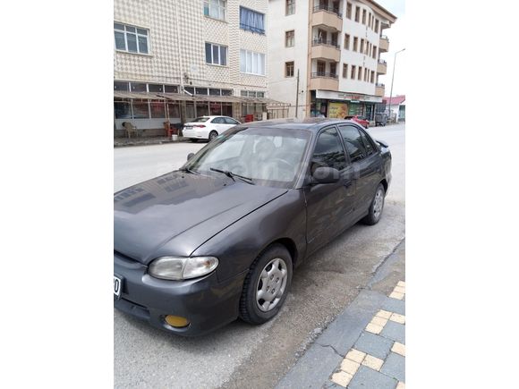 Sahibinden Hyundai Accent 1.5 1.5i GLS 2000 Model