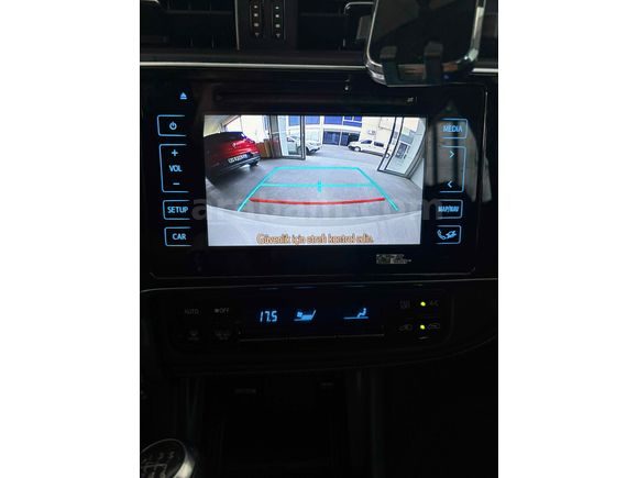 Sahibinden Değişensiz Toyota Auris 1.4 D-4D Active 