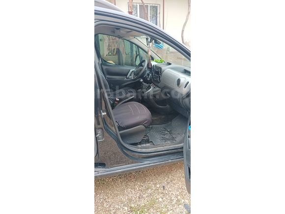 Sahibinden Citroen Berlingo 1.6 HDi Combi SX 2011 Model
