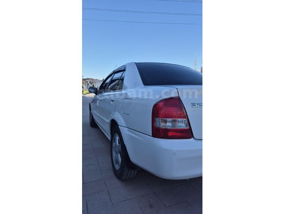 DEĞİŞENSİZ 2003 Model 1.6