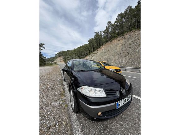 Sahibinden Renault Megane 1.6 Privilege 2006 Model 