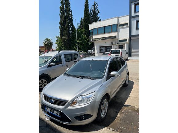 Sahibinden Ford Focus 1.6 TDCi Trend 2011 Model  282.000 km Gri (Gümüş)