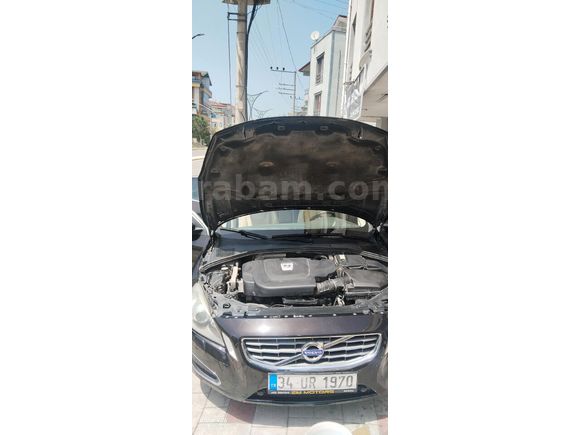 Sahibinden Volvo S60 2.0 D 2012 Model  236.000 km Siyah