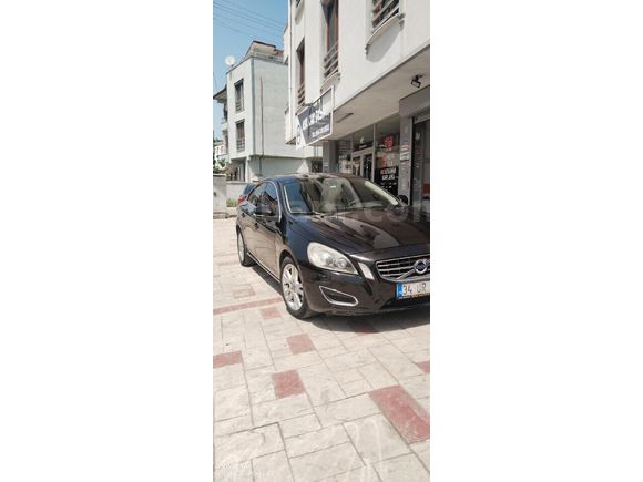 Sahibinden Volvo S60 2.0 D 2012 Model  236.000 km Siyah