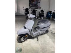 LAMBRETTA V125 SPECİAL - YETKİLİ BAYİDEN - 12 AY TAKSİT İMKANI