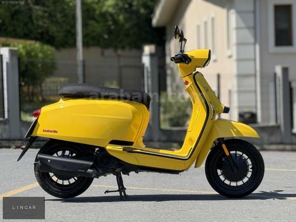 LIN CAR | 2023 LAMBRETTA V50 SPECIAL SARI