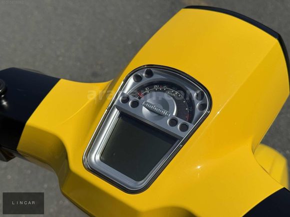 LIN CAR | 2023 LAMBRETTA V50 SPECIAL SARI
