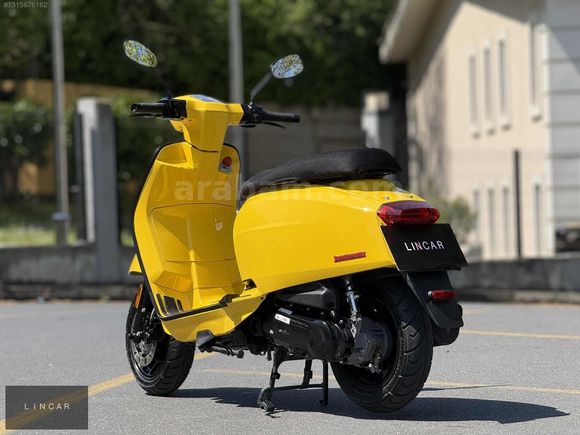 LIN CAR | 2023 LAMBRETTA V50 SPECIAL SARI