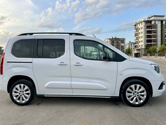 OTOMATİK ULTİMATE ÇOK DÜŞÜK KM FULL DOLUPAKET CAM TVN.ŞERİT TKP.